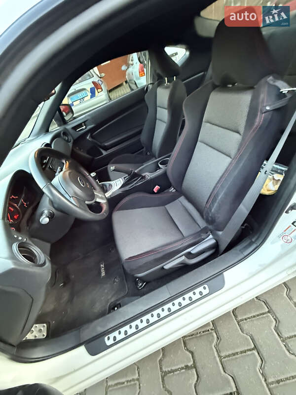 Subaru-13