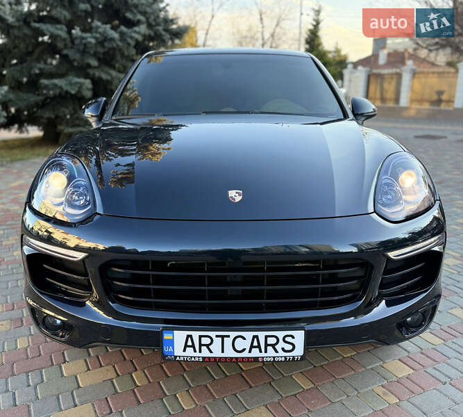 Porsche Cayenne 2015