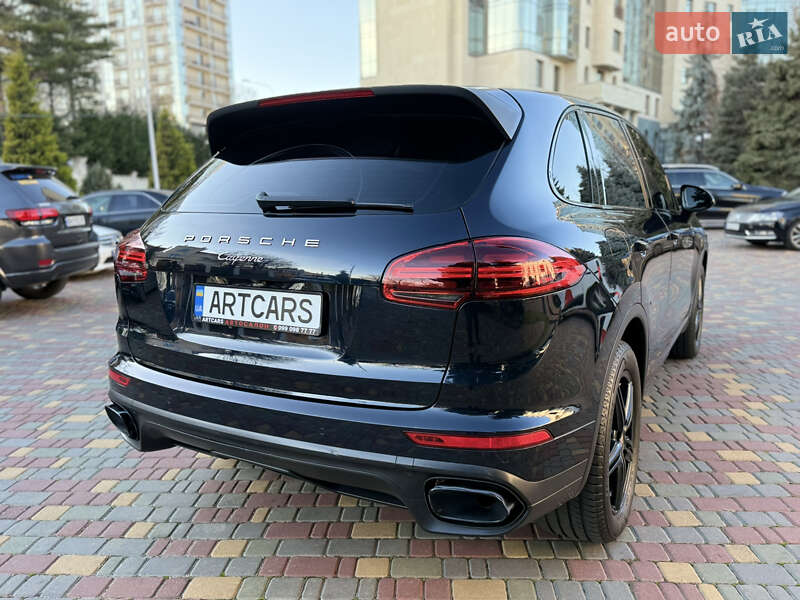 Porsche Cayenne 2015