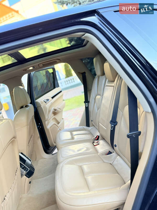 Porsche Cayenne 2015