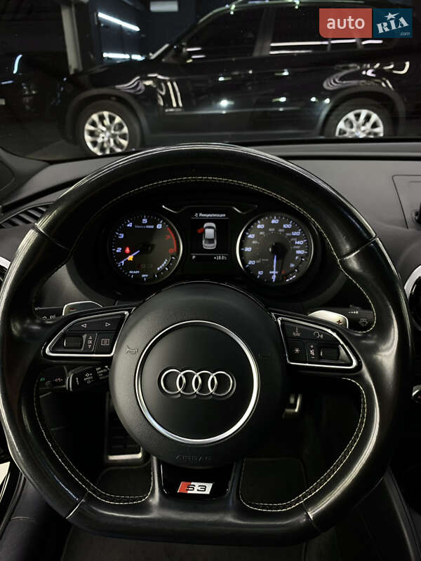 Audi-6