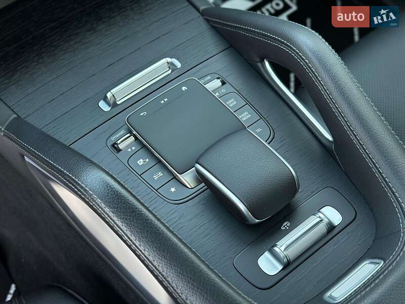 Mercedes-Benz GLE-Class 2023