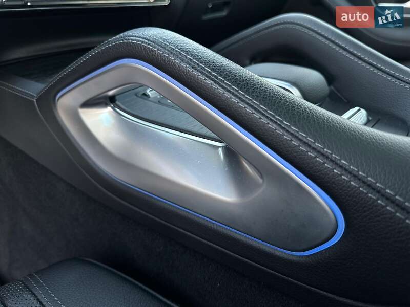 Mercedes-Benz GLE-Class 2023