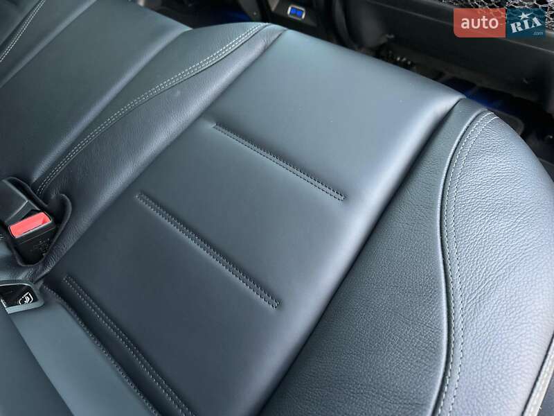 Mercedes-Benz GLE-Class 2023