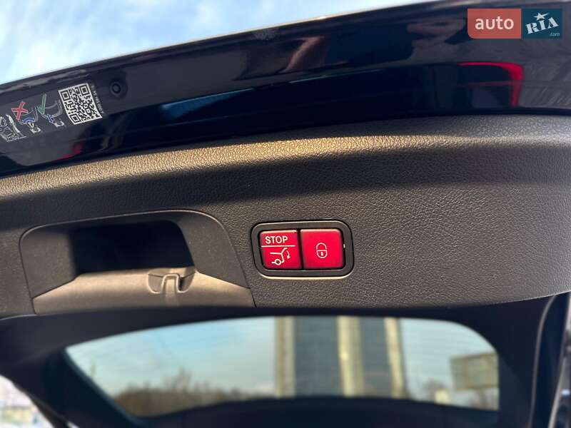 Mercedes-Benz GLE-Class 2023