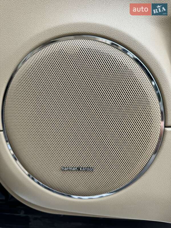 Mercedes-Benz GL-Class 2011