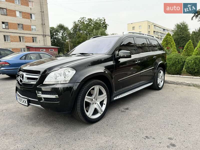 Mercedes-Benz GL-Class 2011