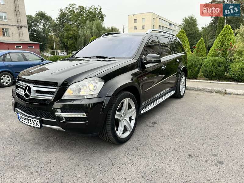 Mercedes-Benz GL-Class 2011
