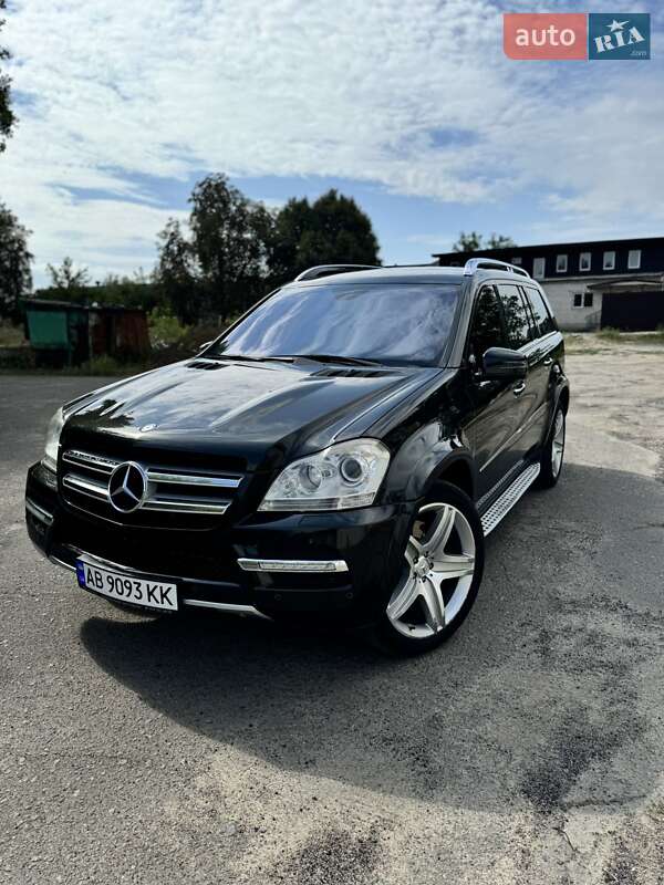 Mercedes-Benz GL-Class 2011