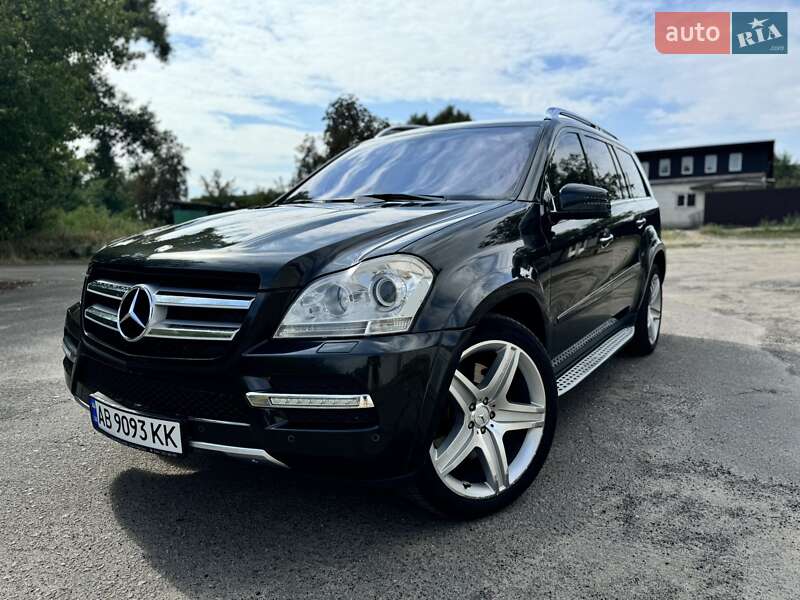 Mercedes-Benz GL-Class 2011
