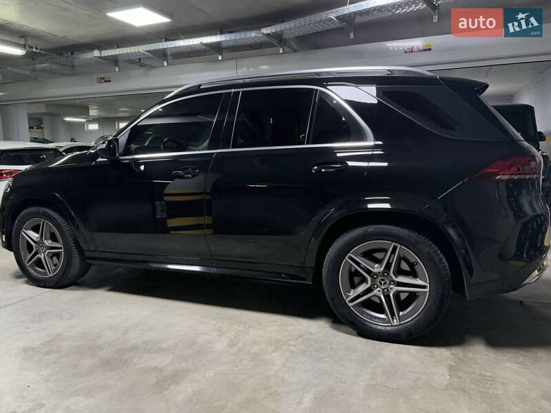 Mercedes-Benz GLE-Class 2023