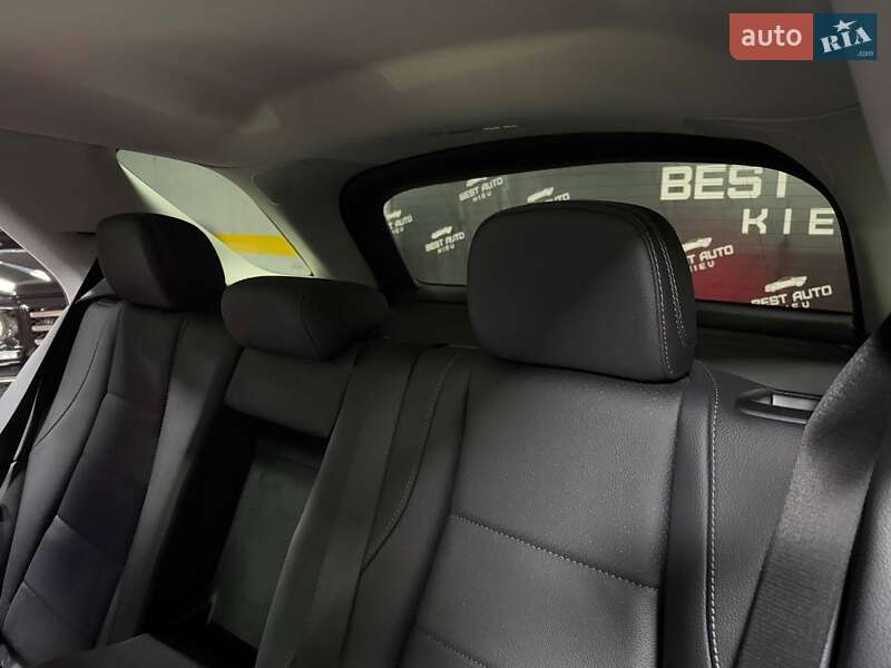 Mercedes-Benz GLE-Class 2023