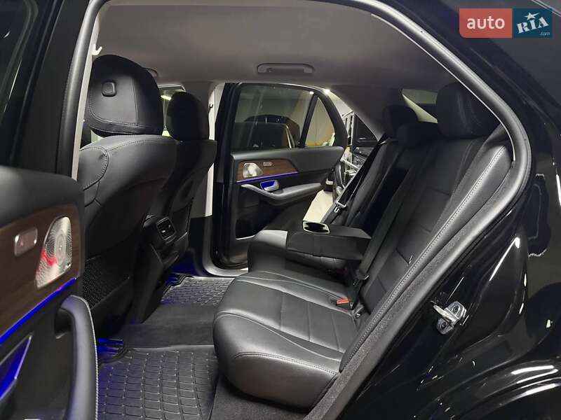 Mercedes-Benz GLE-Class 2023