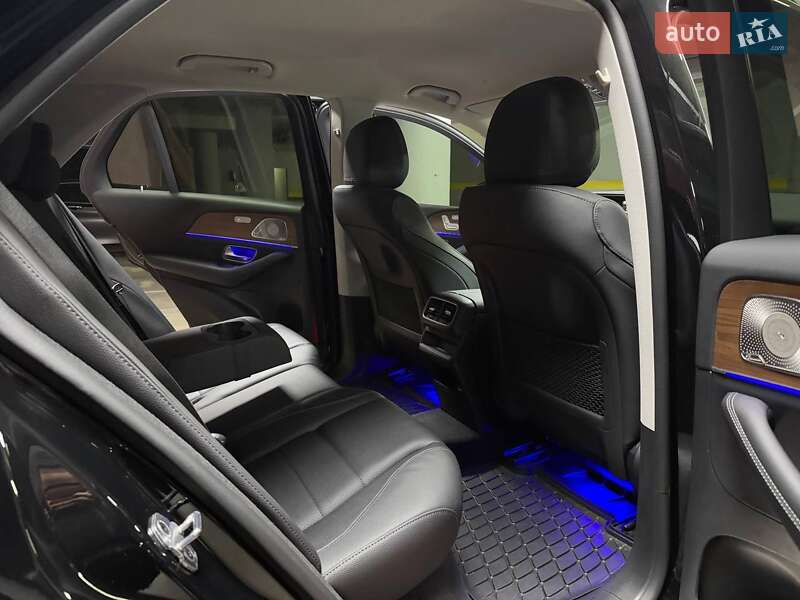 Mercedes-Benz GLE-Class 2023