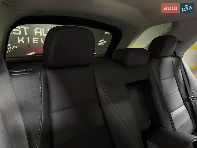 Mercedes-Benz GLE-Class 2023