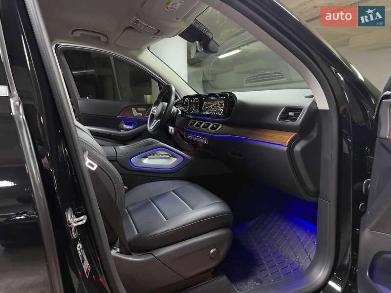 Mercedes-Benz GLE-Class 2023