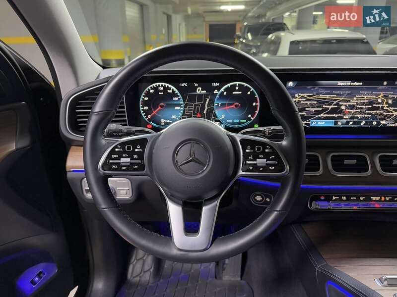 Mercedes-Benz GLE-Class 2023