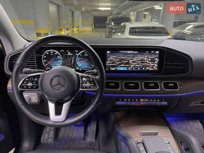 Mercedes-Benz GLE-Class 2023