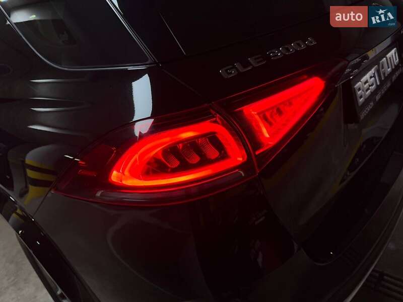 Mercedes-Benz GLE-Class 2023