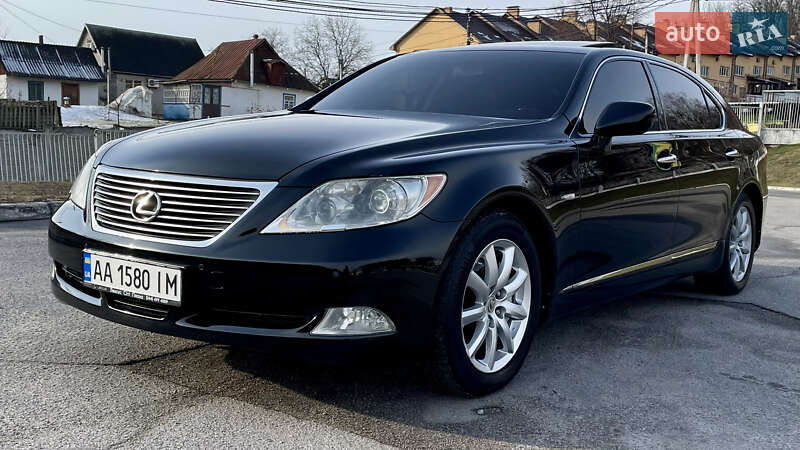 Lexus LS 2009