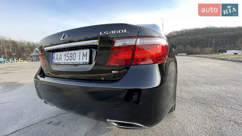 Lexus LS 2009