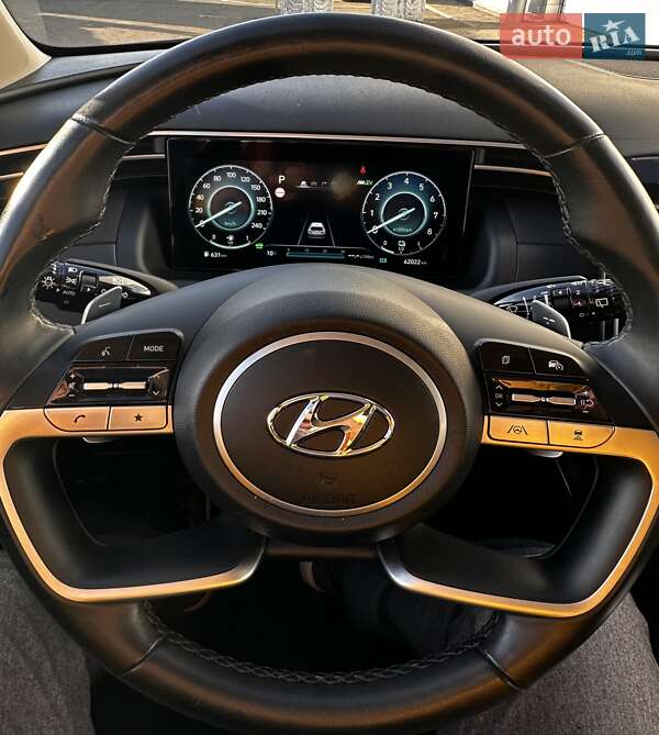 Hyundai-1