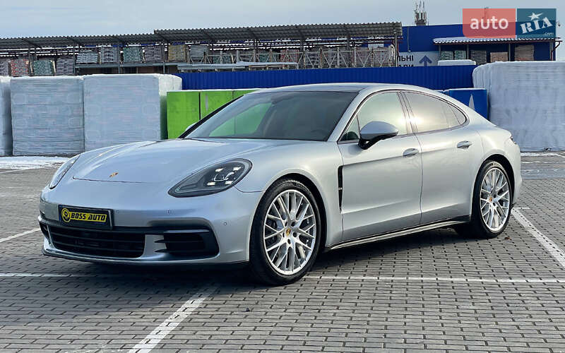 Porsche Panamera 2017