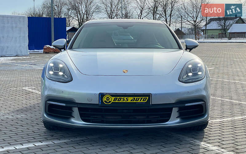 Porsche Panamera 2017