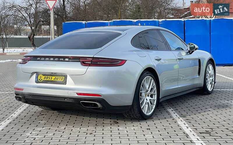 Porsche Panamera 2017