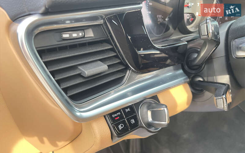 Porsche Panamera 2017