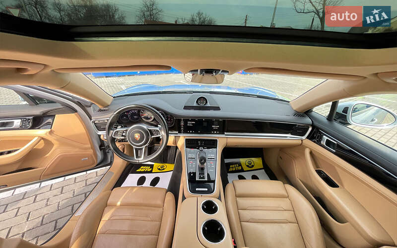 Porsche Panamera 2017