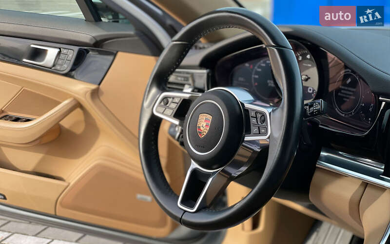 Porsche Panamera 2017