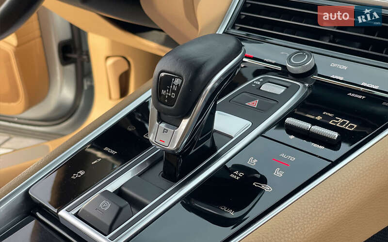 Porsche Panamera 2017