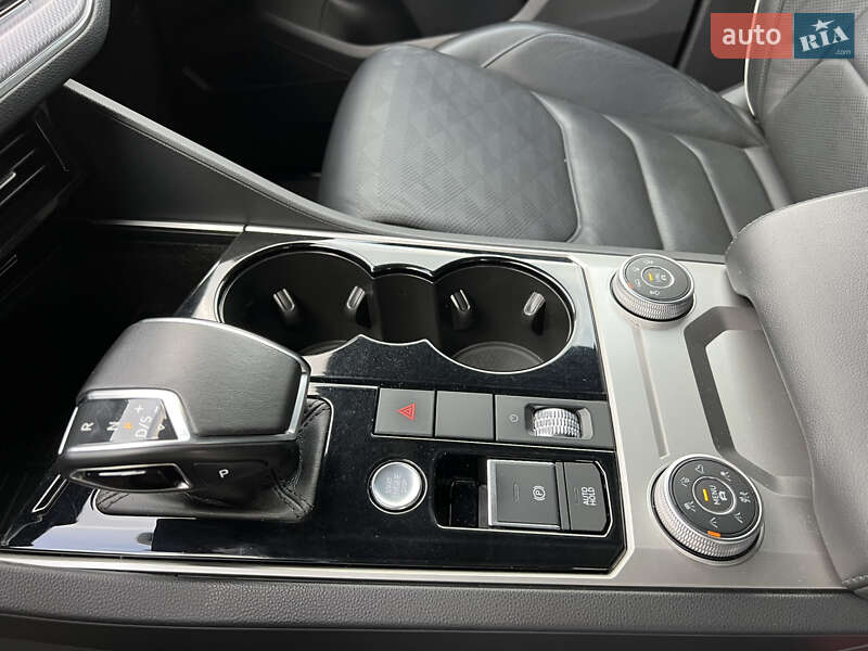 Volkswagen Touareg 2019