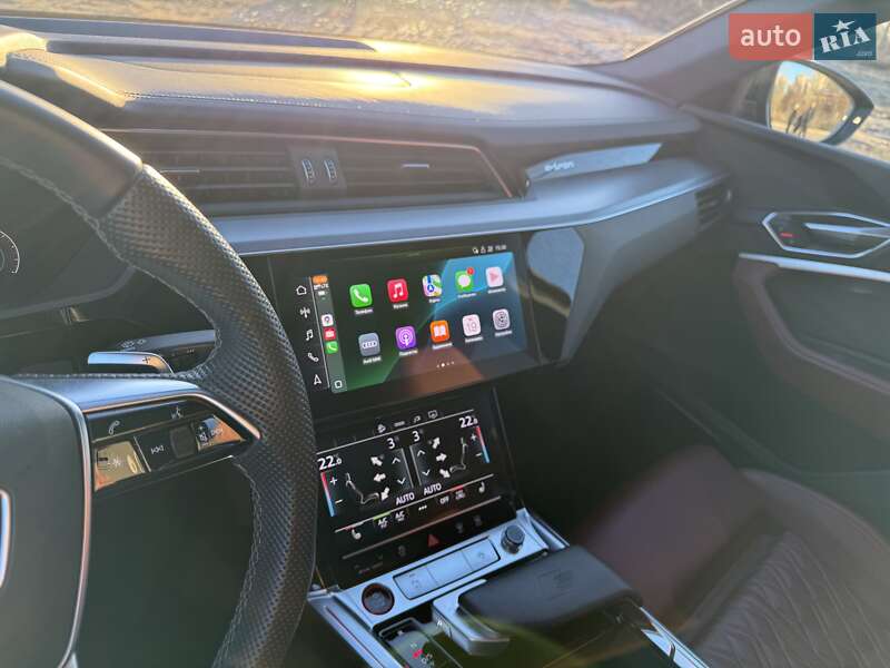 Audi e-tron S Sportback 2022