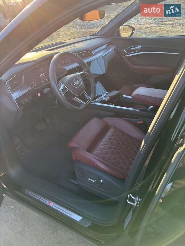 Audi e-tron S Sportback 2022