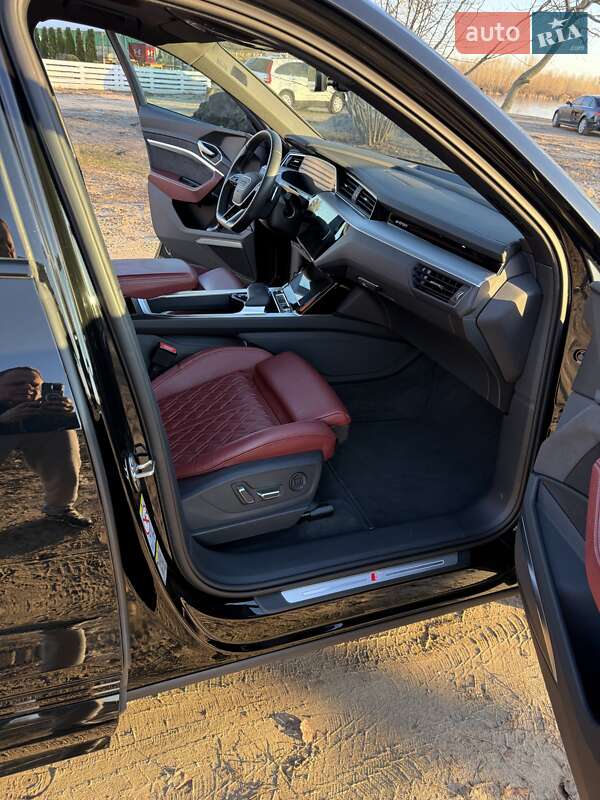 Audi e-tron S Sportback 2022