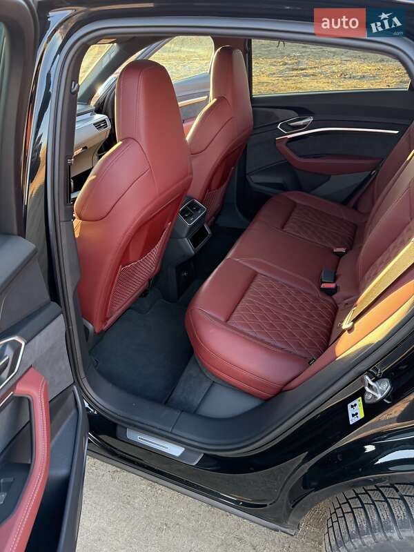 Audi e-tron S Sportback 2022