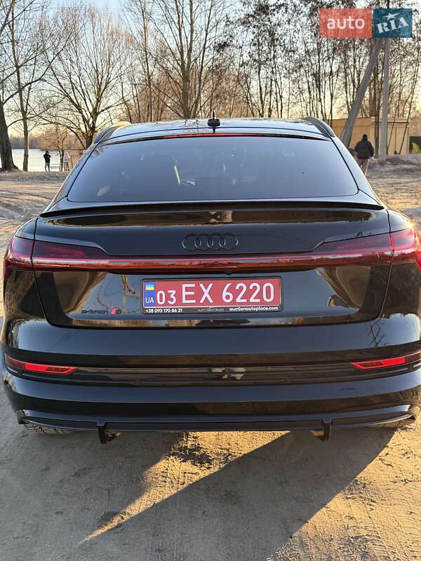 Audi e-tron S Sportback 2022
