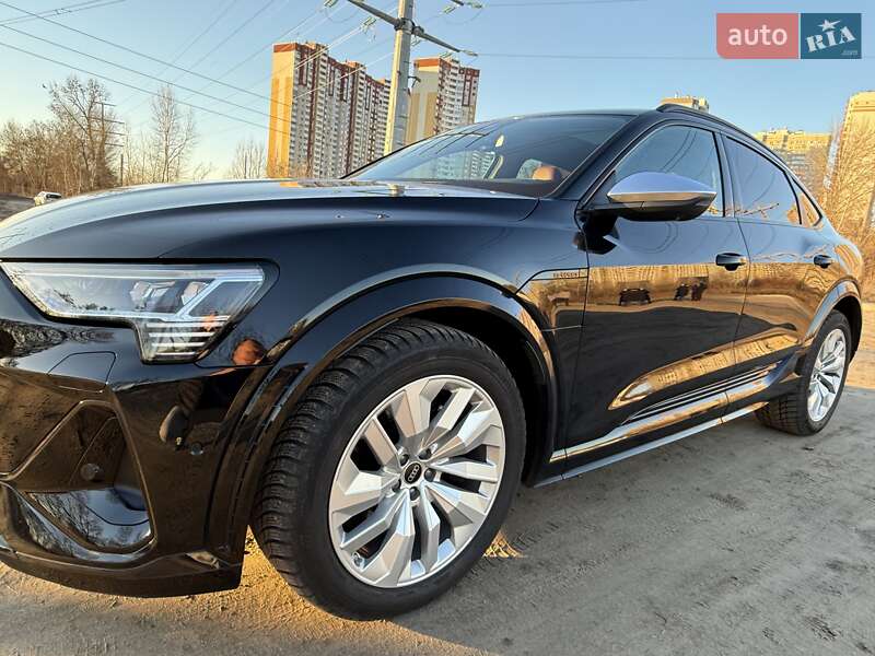 Audi e-tron S Sportback 2022