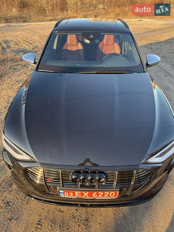 Audi e-tron S Sportback 2022
