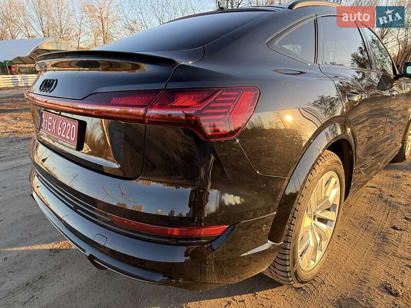 Audi e-tron S Sportback 2022