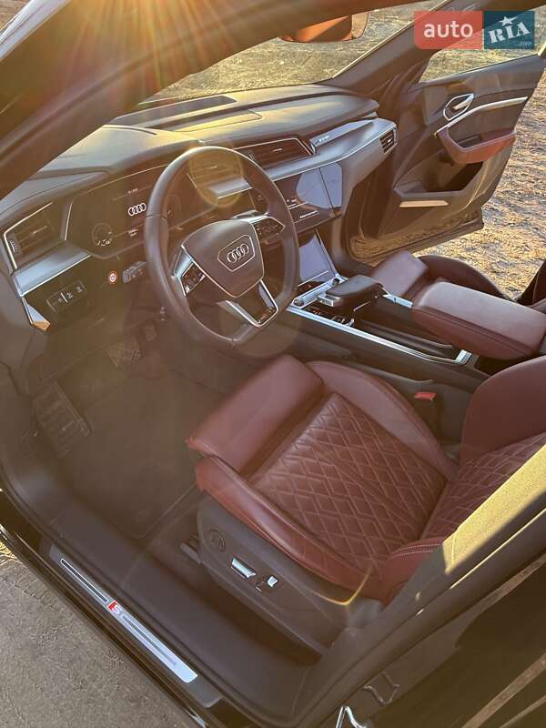 Audi e-tron S Sportback 2022