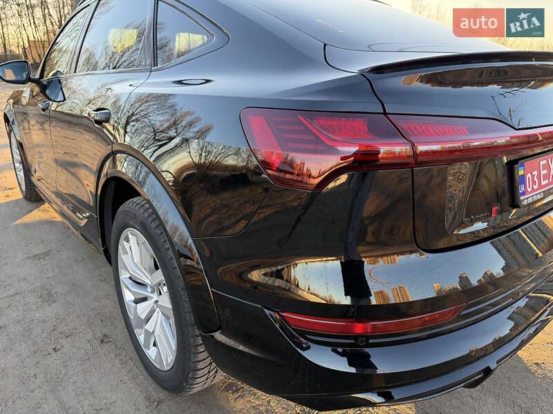 Audi e-tron S Sportback 2022