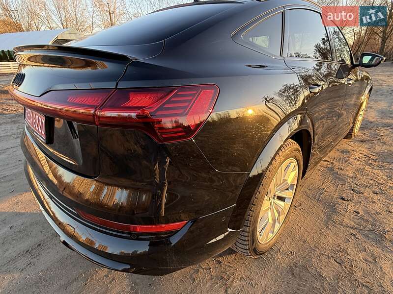 Audi e-tron S Sportback 2022