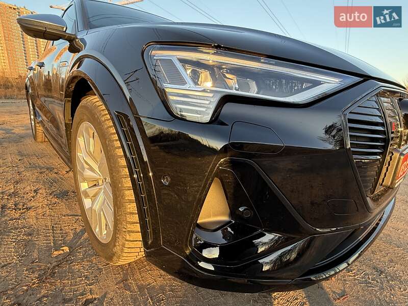 Audi e-tron S Sportback 2022