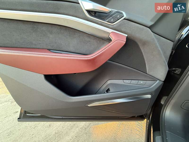 Audi e-tron S Sportback 2022