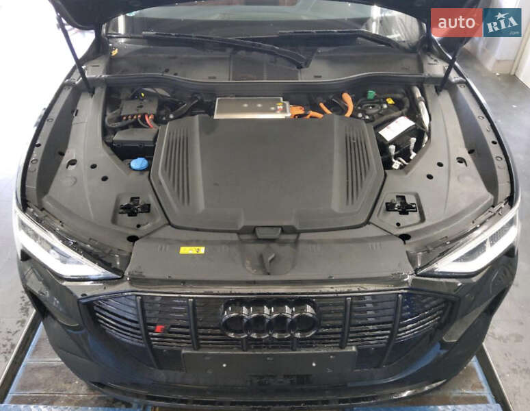 Audi e-tron S Sportback 2022