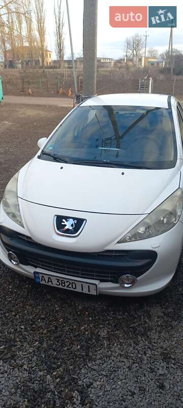 Peugeot 207 2007