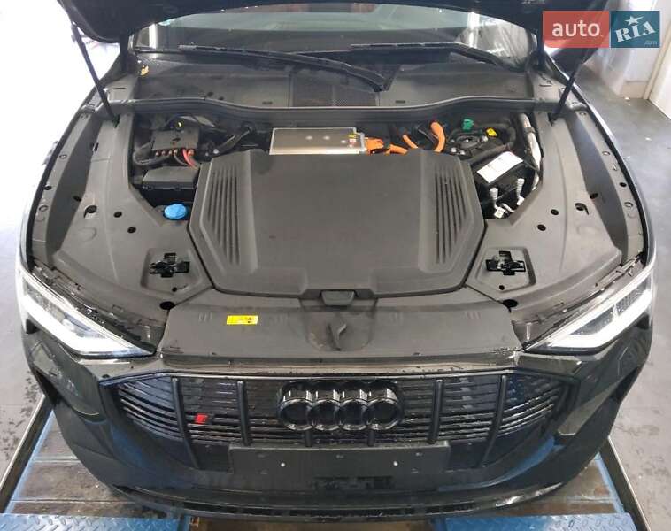 Audi e-tron S Sportback 2022